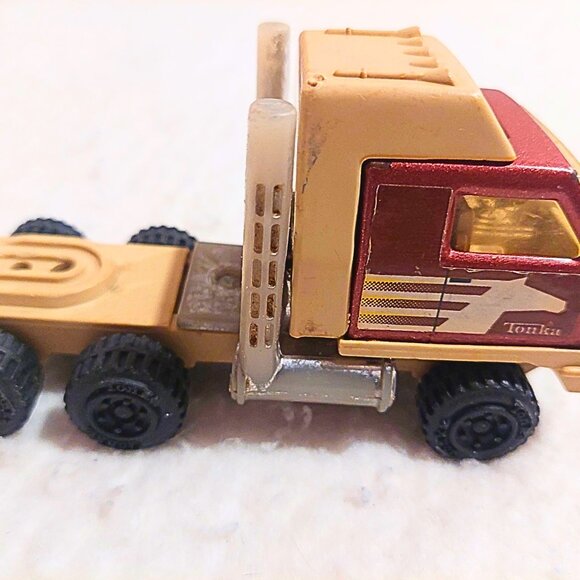 Vintage Tonka Truck Toy Lot - 1978 / 1981 - Pickup & Horse Trailer Trucks - Picture 12 of 16